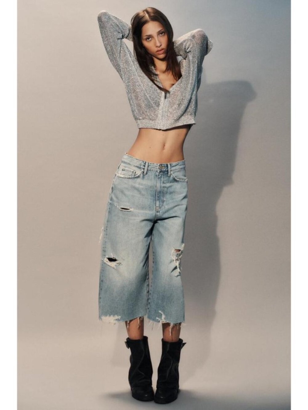 ZARA TRF RIPPED MID-RISE DENIM JORTS - Picture 2 of 8